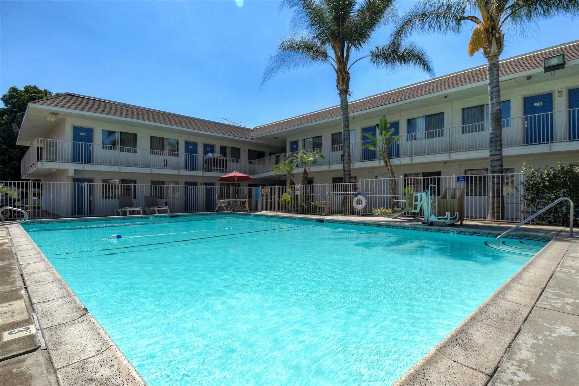 Motel 6-Jurupa Valley, Ca - Riverside West Extérieur photo